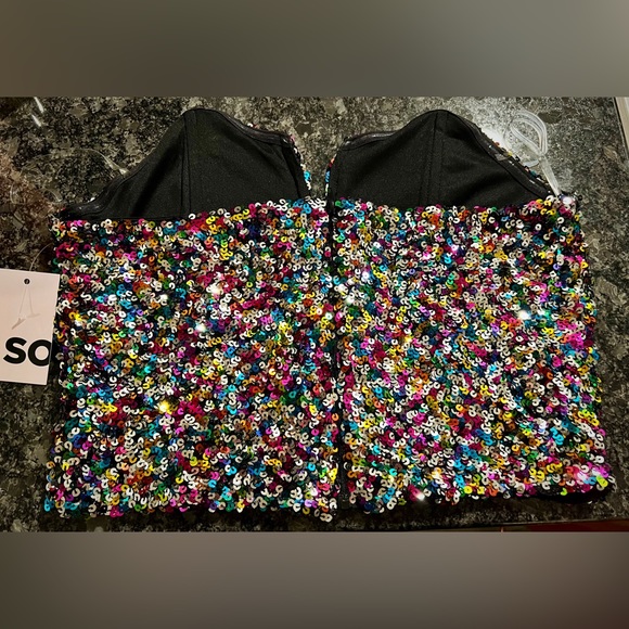 Sequin crop top NWT - Picture 2 of 2
